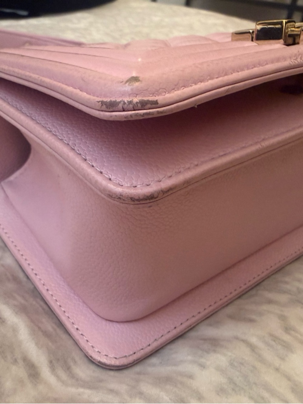 Pink Quilted Chain Shoulder Bag with Gold Hardware - Picture 2 of 15